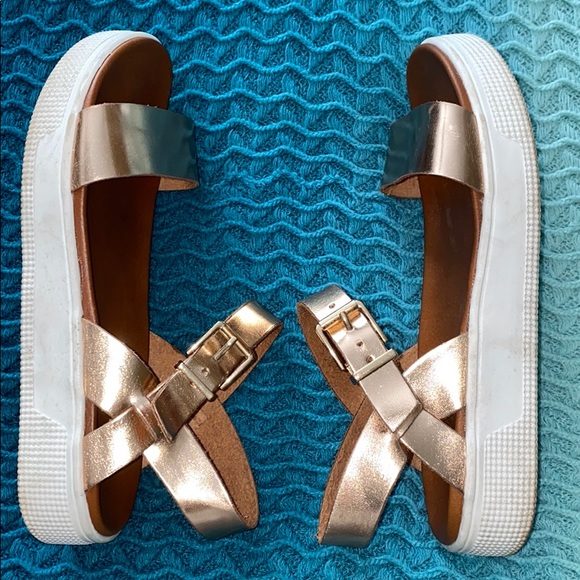 Alex Marie Gold Wedged | Gold wedges, Best looking shoes, Leather wedges